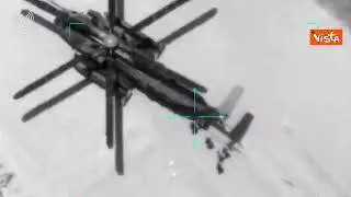 Liberati ostaggi israeliani, il video del decollo dell'elicottero che li porta in salvo