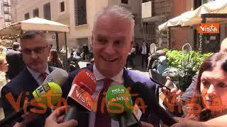 Zangrillo su Berlusconi: "L'anniverario della sua morte coincide con la vittoria di FI alle europee"