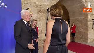 Meloni presenta a Mattarella i capi di Stato e di Governo del G7, l'accoglienza al Castello Svevo