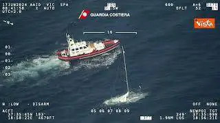 Naufragio al largo della Calabria, più di 60 migranti dispersi, tra loro anche bambini