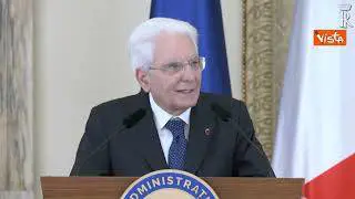 Mattarella: "Rissa alla Camera indecorosa, non sono comportamenti parlamentari"