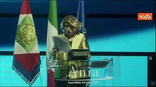 Giorgetti all'assemblea Ania: "Con polizza calamità migliora gestione rischi ambientali e sociali"