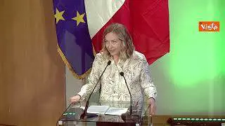 Meloni: "Abbiamo stanziato 1,2 miliardi per la riqualificazione di Bagnoli"