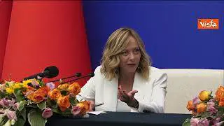 Meloni in Cina: "Desiderosi di cooperare, ma giocare secondo le regole"