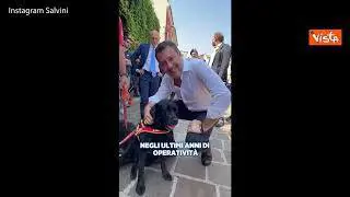 Gli auguri di Salvini sui social: "Sia bella estate di sicurezza in mare e sulle strade"