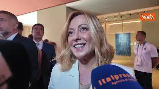 Meloni visita Casa Italia a Parigi: "Nazione deve dire grazie agli azzurri"