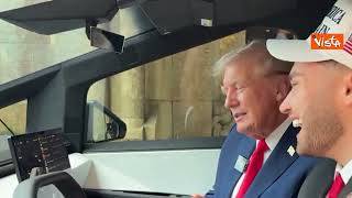 Donald Trump ascolta California Dreaming in un cybertruck