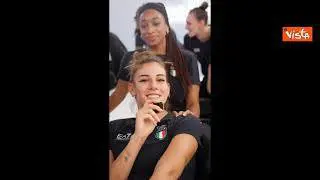 Olimpiadi Parigi, le Azzurre del volley si presentano sui social dopo la conquista dell'oro