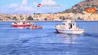 Affonda una barca a vela in provincia di Palermo con 22 persone a bordo, ci sono dispersi