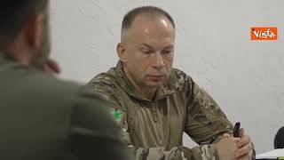 Guerra in Ucraina, Zelensky visita le truppe impegnate nell'oblast di Sumy