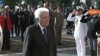 Mattarella depone 2 corone d'alloro a Porta San Paolo per l'81mo anniversario della Difesa di Roma