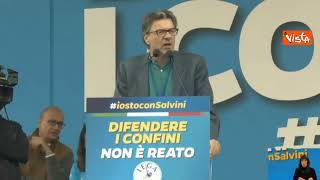 Giorgetti a Pontida: "Sono figlio di un pescatore, so distinguere chi può fare sacrifici e chi no"