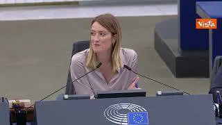 Left canta Bella ciao in Aula a Strasburgo, Metsola: Non siamo all'Eurovision, né alla casa di Carta