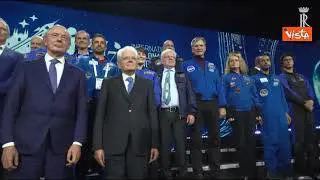 Mattarella al Congresso degli Astronauti  scherza con astro Samantha Cristoforetti