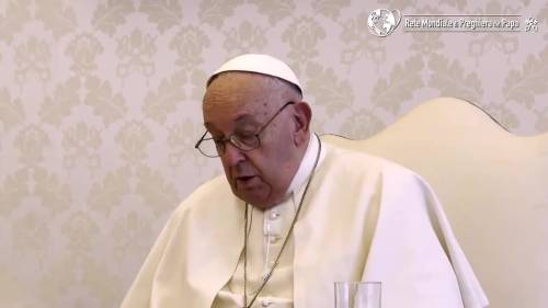 "Non ci sono parole". Il video del Papa ai genitori che hanno perso un figlio 