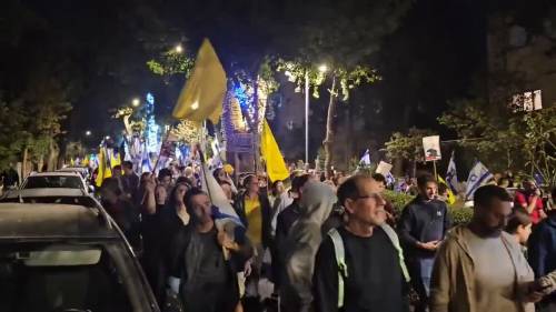 Proteste a Gerusalemme contro il licenziamento di Gallant