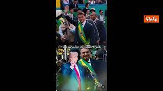 Bolsonaro celebra la vittoria di Trump con il suo balletto iconico