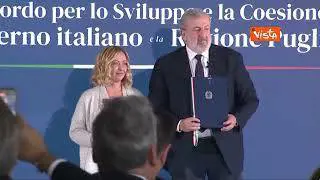 Meloni ed Emiliano firmano l'accordo per lo sviluppo e la coesione tra il Governo e Regione Puglia