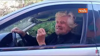 Grillo: Il Movimento è morto e stramorto, ma l'humus al suo interno è vivo