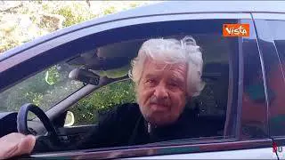 Grillo: "Andate a votare o andate a funghi io non mi offendo, non vi conosco neanche più"