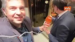 In Ascensore con Conte su Camera con Vista su La7 di alexander jakhnagiev