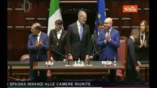 Lungo applauso alla Camera per il Re Felipe VI e la Regina Letizia Di Spagna