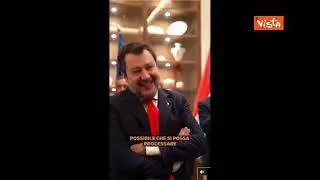 Il sostegno a Bruxelles dei Patrioti a Salvini con maglie ironiche per il processo OpenArms