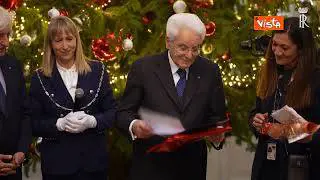 Mattarella ai bambini dell'Ospedale Bambin Gesu: "Buon Natale! Non aspettate me per aprire i doni"
