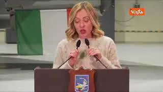 Meloni cita il Signore degli anelli: Giuro che non ho letto solo questo libro