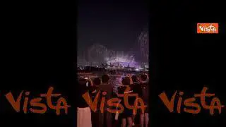 Il 2025 è già arrivato in Australia, ecco i fuochi d'artificio di Sydney