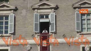 Papa Francesco: "Quanto è disumana la guerra che spezza il cuore alle mamme"
