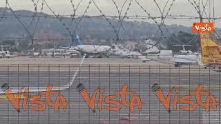 L'aereo su cui viaggia Cecilia Sala atterra in Italia