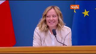 Domanda del Direttore di Vista a Meloni: Calpesta le formiche? Se le vedo no, ma non le vedo sempre