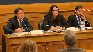 Conte: "A conferenza Meloni le hanno chiesto dove mette i piedi, ma nessuno ha domandato di Gaza"
