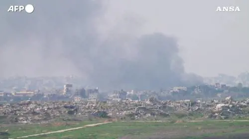Medio Oriente, nuovi raid e bombardamenti in attesa della tregua