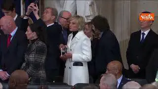 Meloni e Milei vicini in attesa dell'insediamento di Trump a Capitol Hill