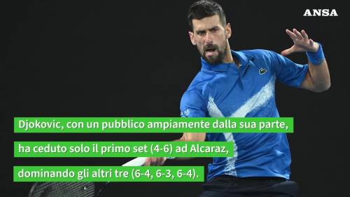 Autralian Open, Djokovic domina e va in semifinale