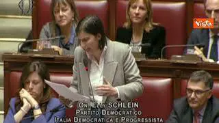 Schlein a Meloni: "La ricorderanno come la premier con la quale i treni arrivavano in ritardo"