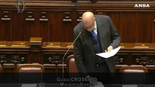 Crosetto: "Siamo col popolo ucraino, non con criminali di guerra"