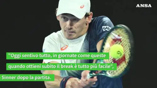 Sinner vola in semifinale, De Minaur battuto in 3 set