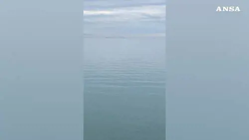 Fiamme su una piattaforma petrolifera al largo della costa molisana