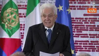 Mattarella: "Inaccettabile che vi siano ignobili insulti razzisti alla senatrice Segre"