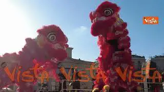La danza del leone del Capodanno cinese 2025 a Milano