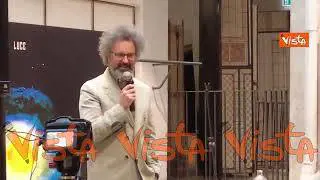 Cristicchi: Grande onore e responsabilità portare per la prima volta 'La cura' nei duetti a Sanremo