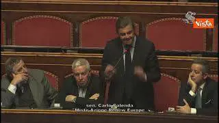 Caso Almasri, Calenda: "Gigantesca sagra dell'ipocrisia, almeno mollatelo nel deserto"