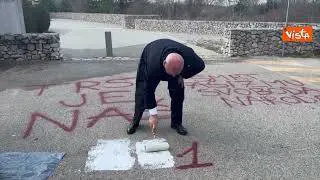 Vandalizzata foiba Basovizza alla vigilia del 10 Febbraio, il sindaco di Trieste rimuove le scritte