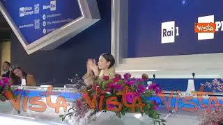 Elodie: Il mio commento sulla Meloni? Non me ne frega niente, ho una rubrica delle cavolate che dico