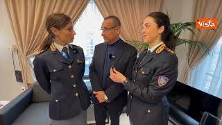 Carlo Conti con la Polizia: "Ai ragazzi dico di ragionare sempre con propria testa e seguire regole"