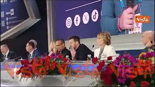 Cattelan e la gag su Roccaraso: La rifarei, ho un rapporto splendido con Napoli