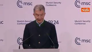 Presidente Conferenza Monaco Heusgen piange sul palco: "I nostri valori non sono più condivisi"